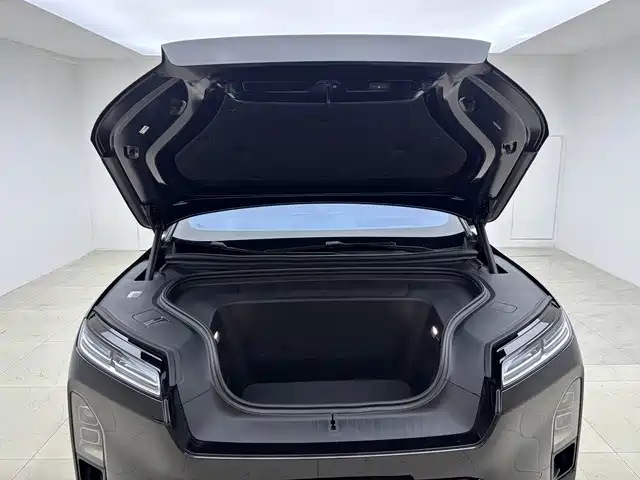 NIO ES8 — миниатюра 14