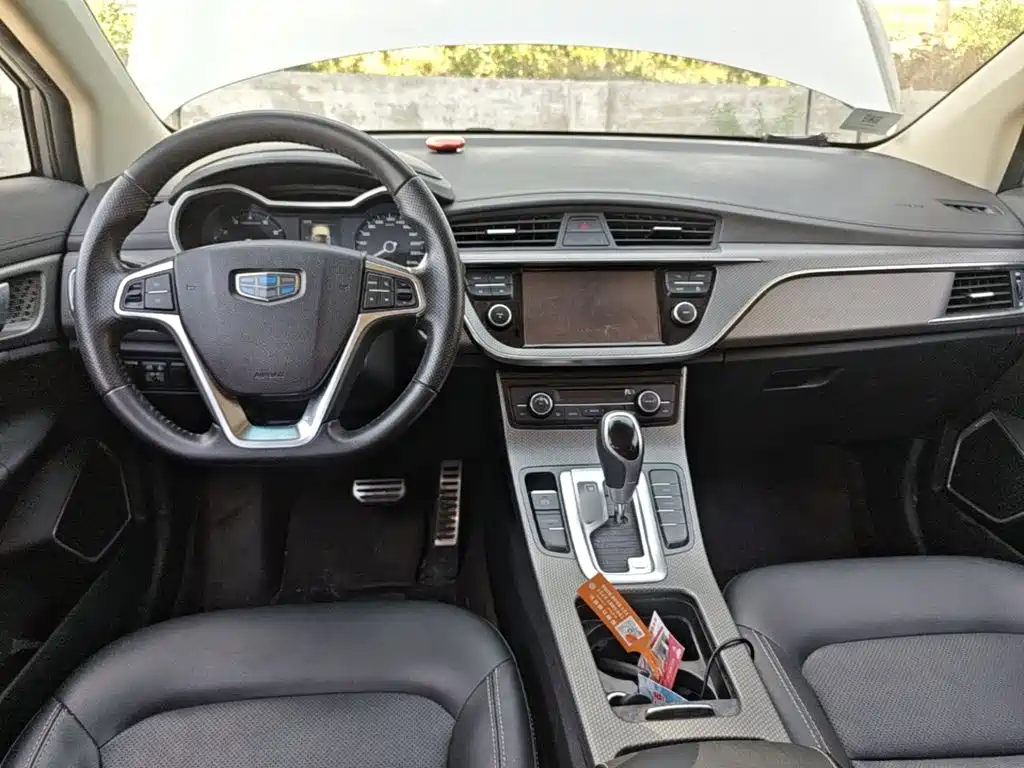 Geely Emgrand GS — миниатюра 10