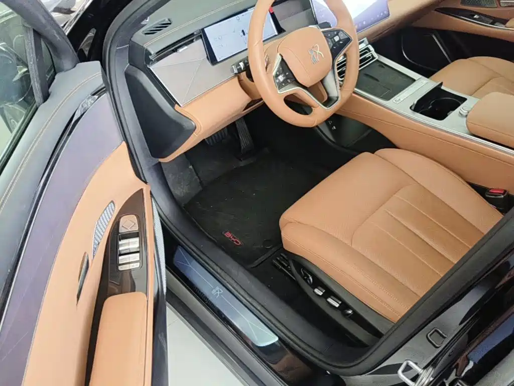 BYD Han L — миниатюра 16