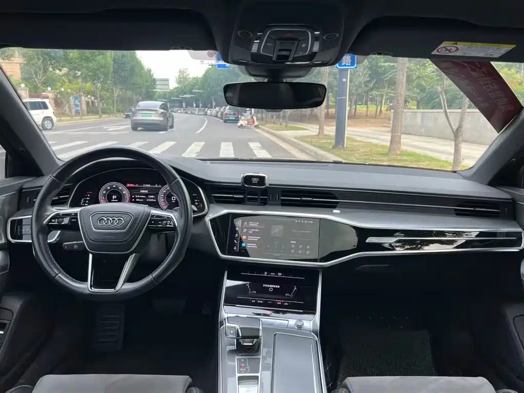Audi A6L — миниатюра 8