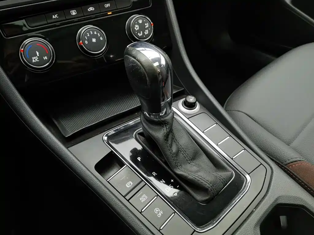 Volkswagen Bora — миниатюра 13