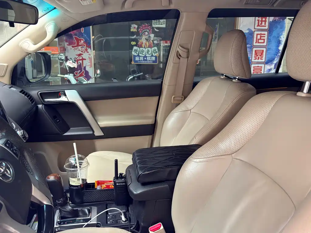 Toyota Prado — миниатюра 4