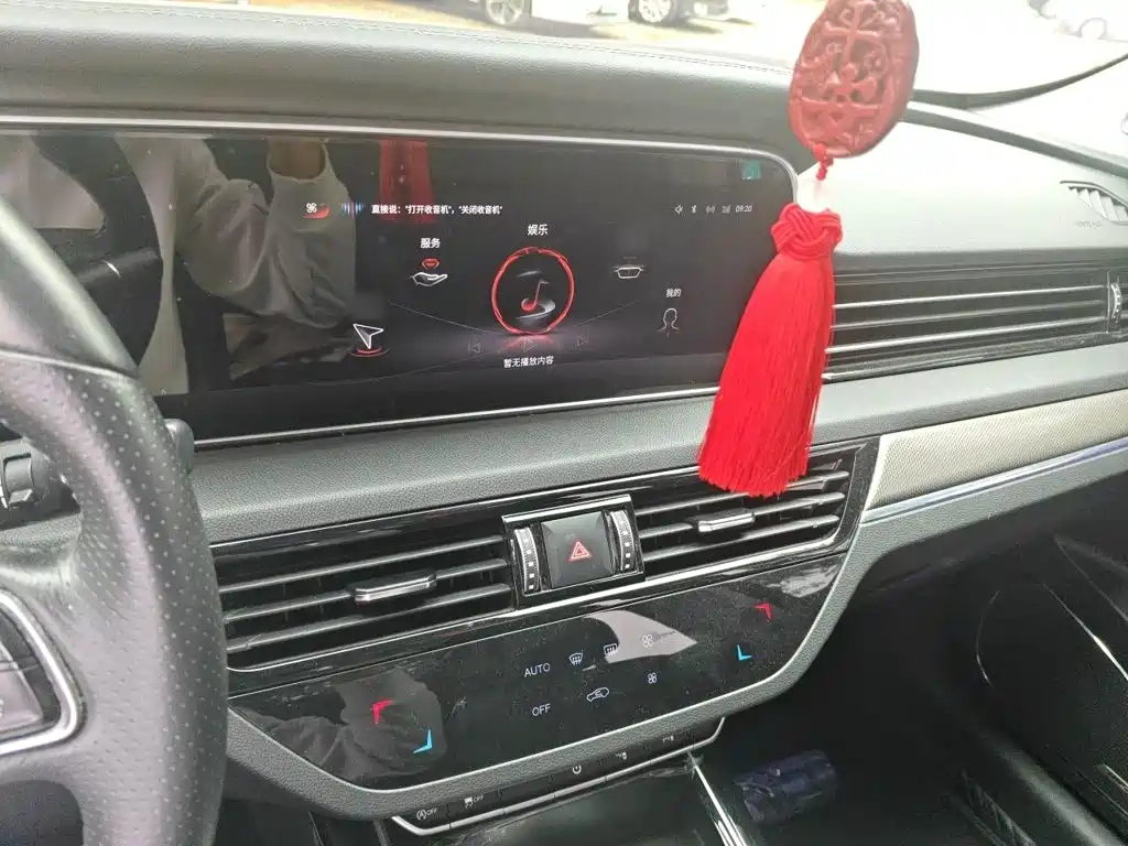 Hongqi Hongqi HS5 — миниатюра 6