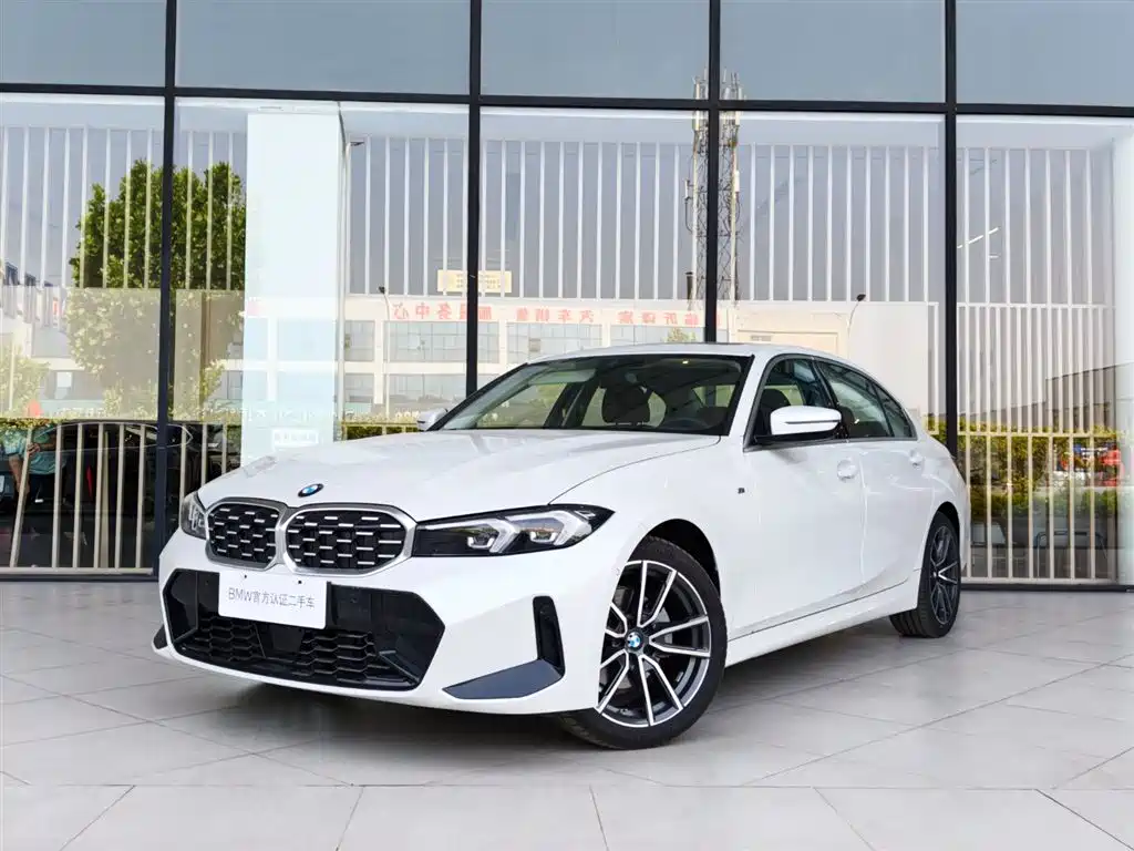 BMW 3 Series 2025