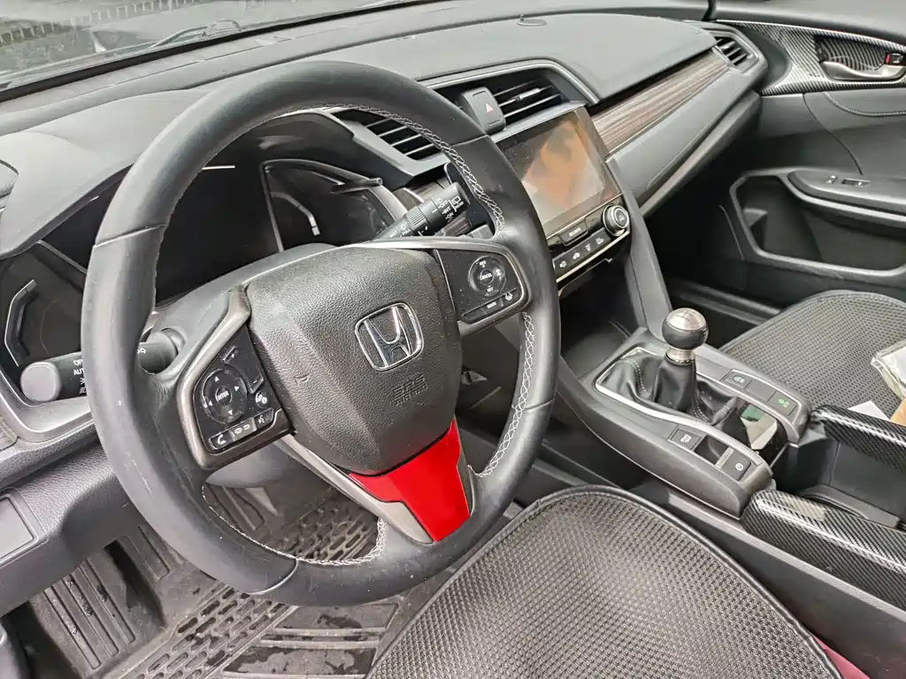 Honda Civic — миниатюра 8