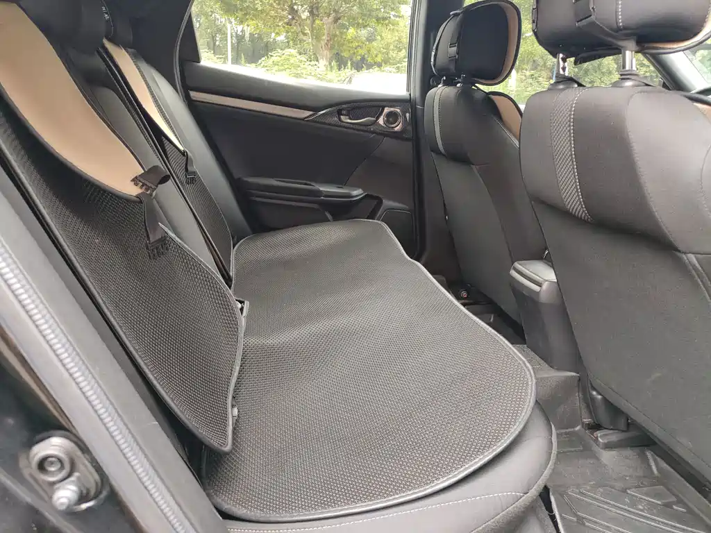 Honda Civic — миниатюра 12