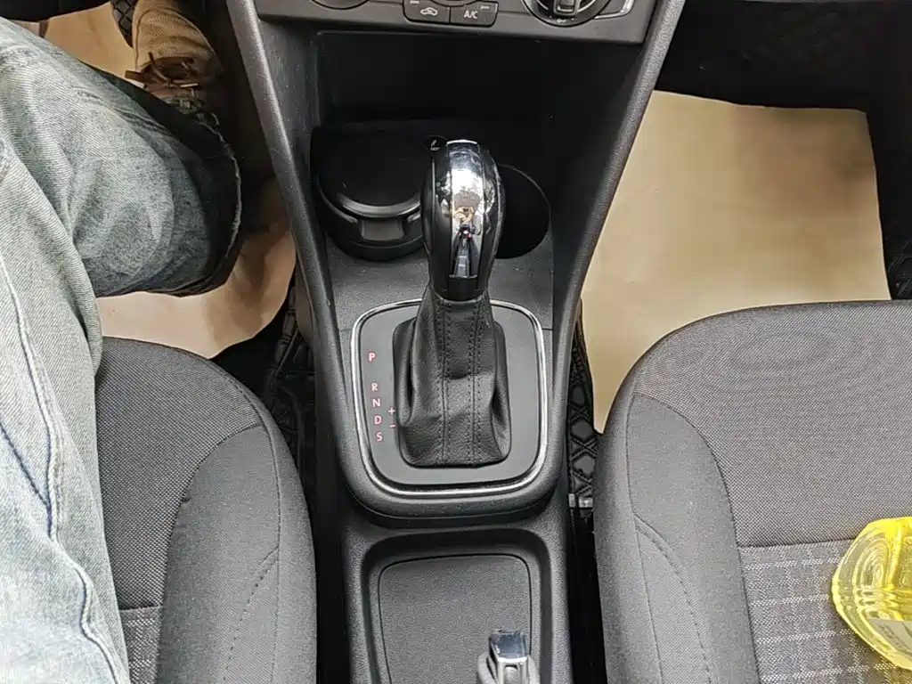 Volkswagen Polo — миниатюра 14