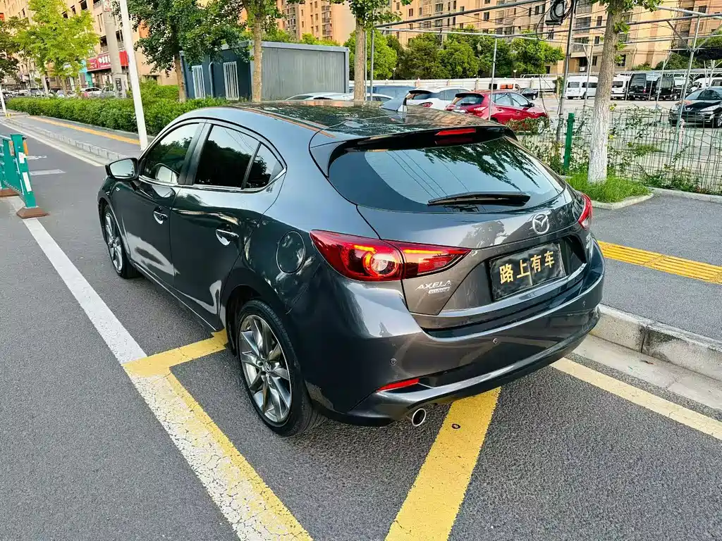 Mazda 3 Axela — миниатюра 6