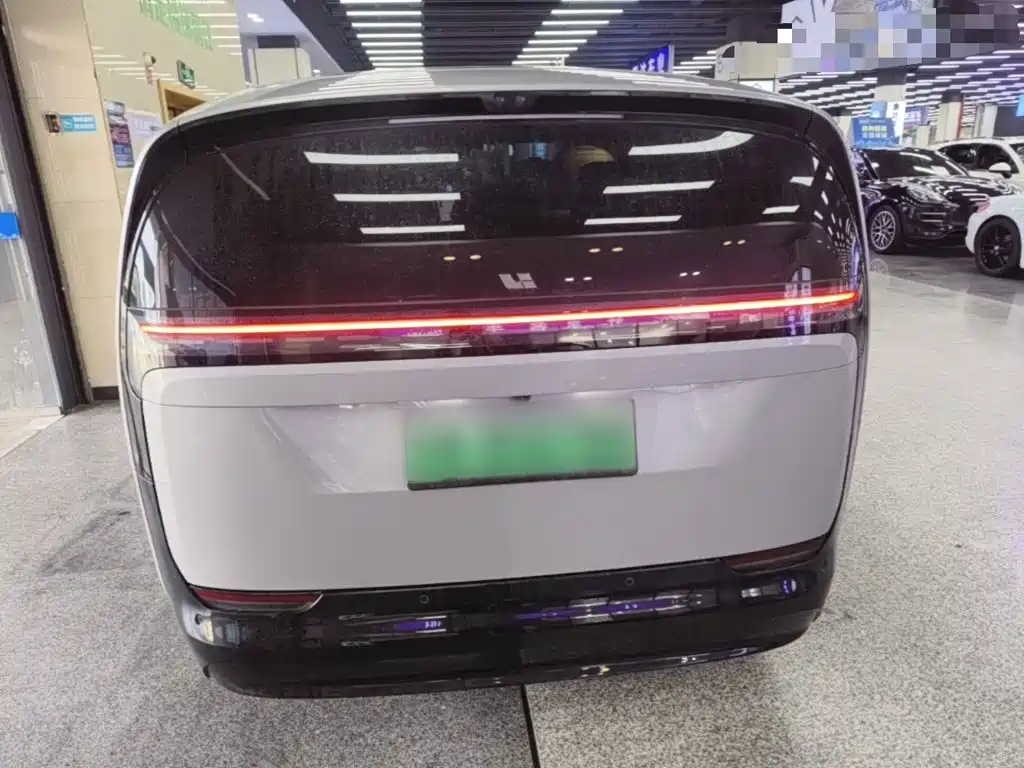 Li Auto Li MEGA — миниатюра 6