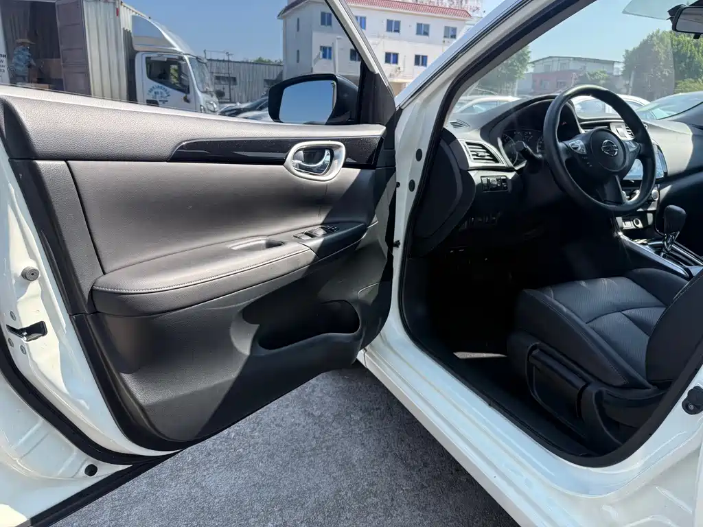 Nissan Sylphy — миниатюра 5