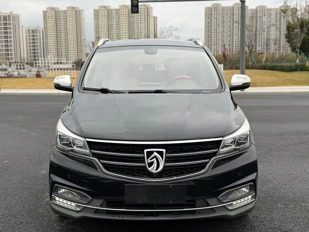 BAOJUN 730