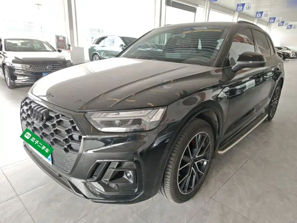 Audi Q5L — миниатюра 2