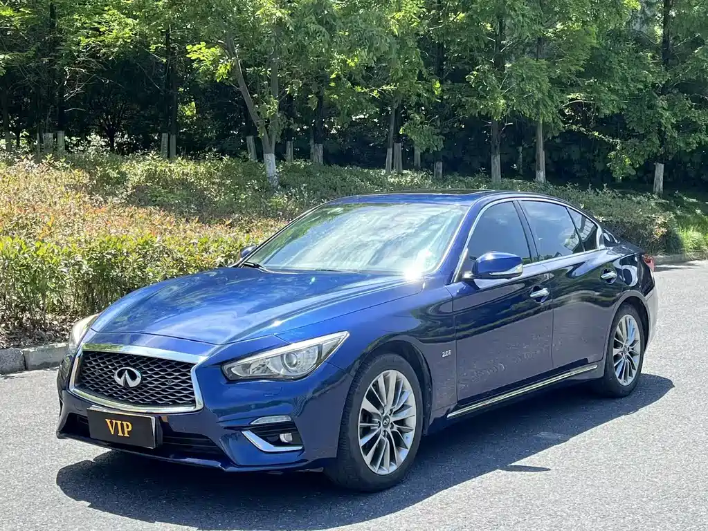 Infiniti Q50L 2018