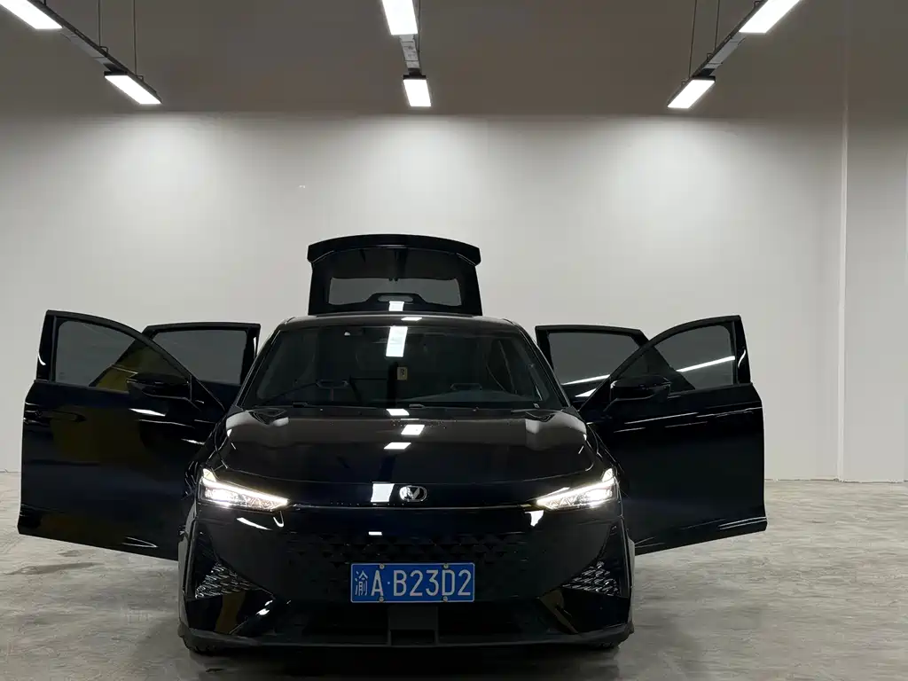 Changan UNI-V — миниатюра 13