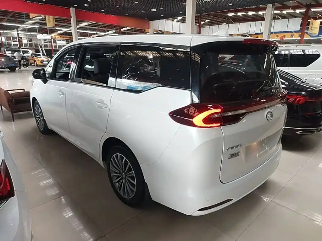 GAC Motor Trumpchi M6 — миниатюра 5