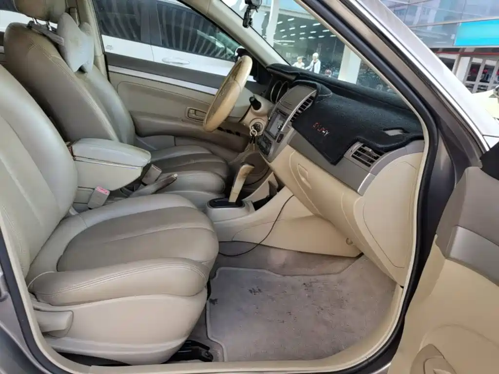 Nissan Sylphy — миниатюра 25