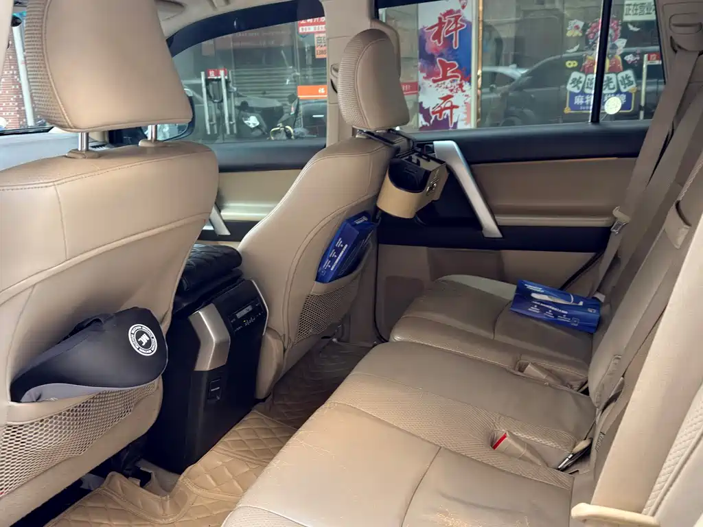 Toyota Prado — миниатюра 5