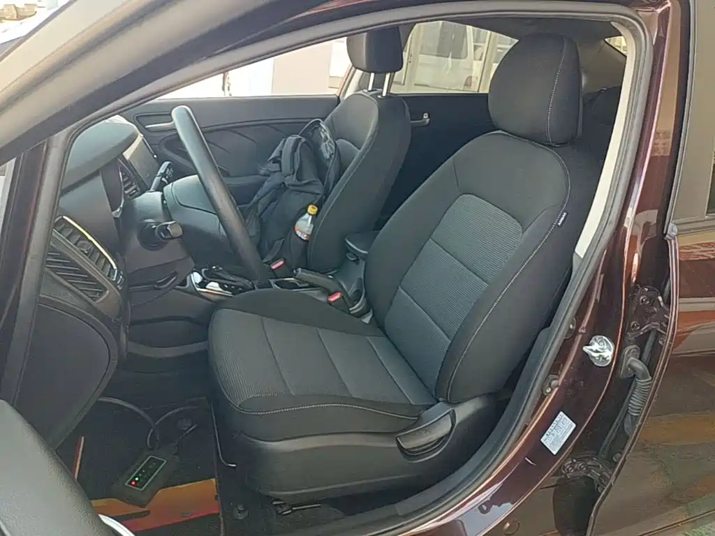 Kia K3 — миниатюра 15
