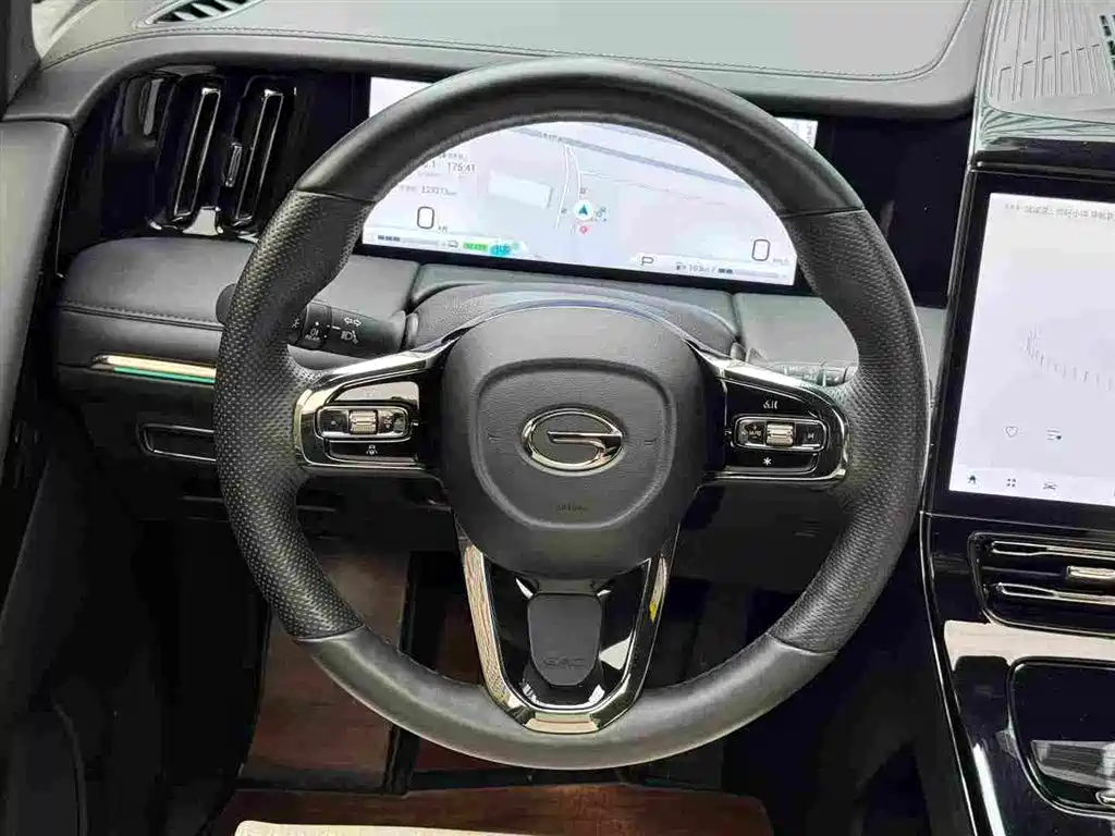 GAC Motor Trumpchi M8 — миниатюра 6