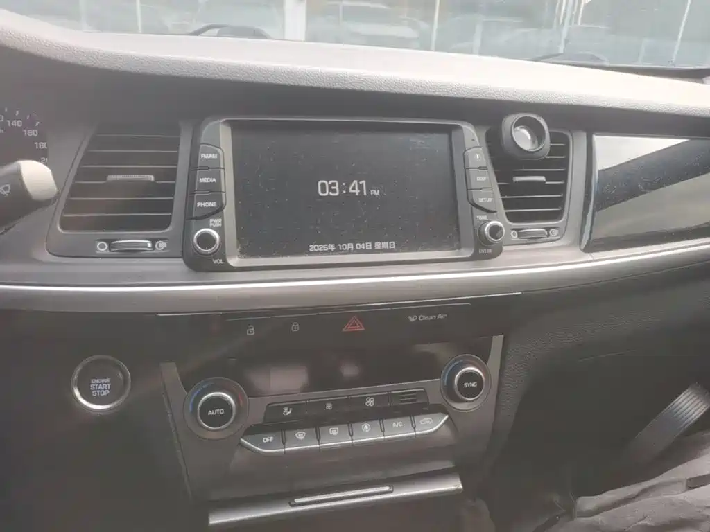 Hyundai Mistra — миниатюра 13
