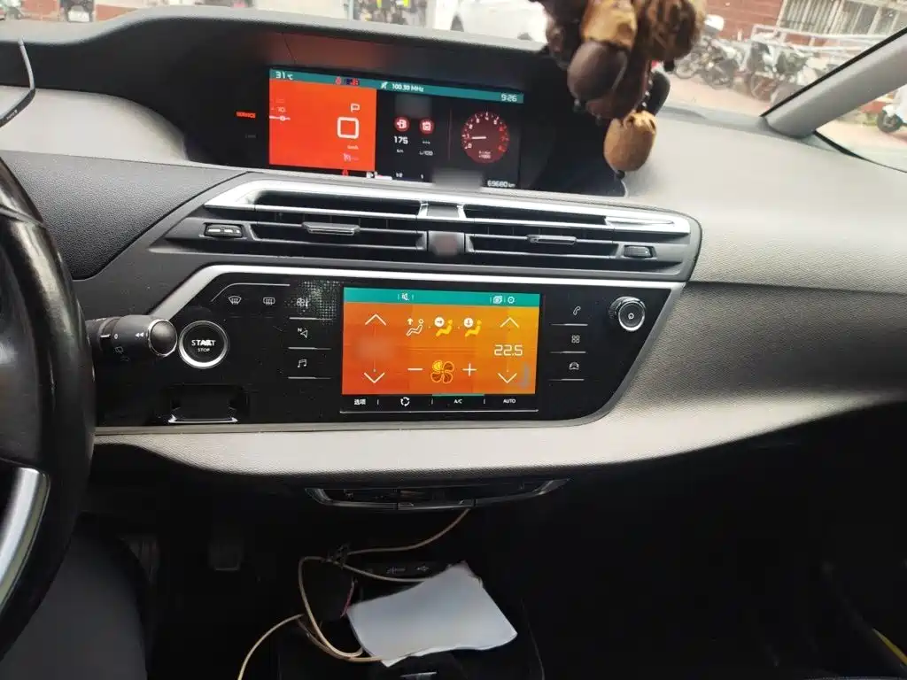 Citroen C4 Picasso — миниатюра 6