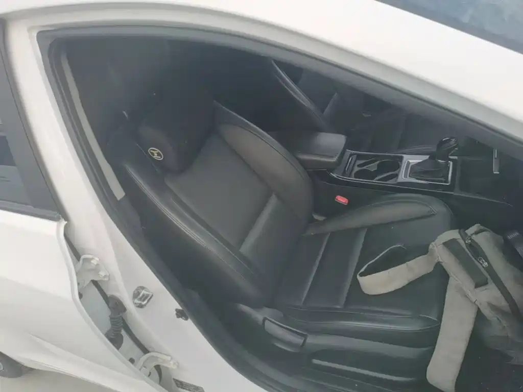 Hyundai Mistra — миниатюра 25