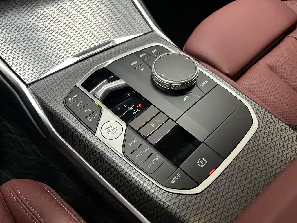 BMW 3 Series — миниатюра 16