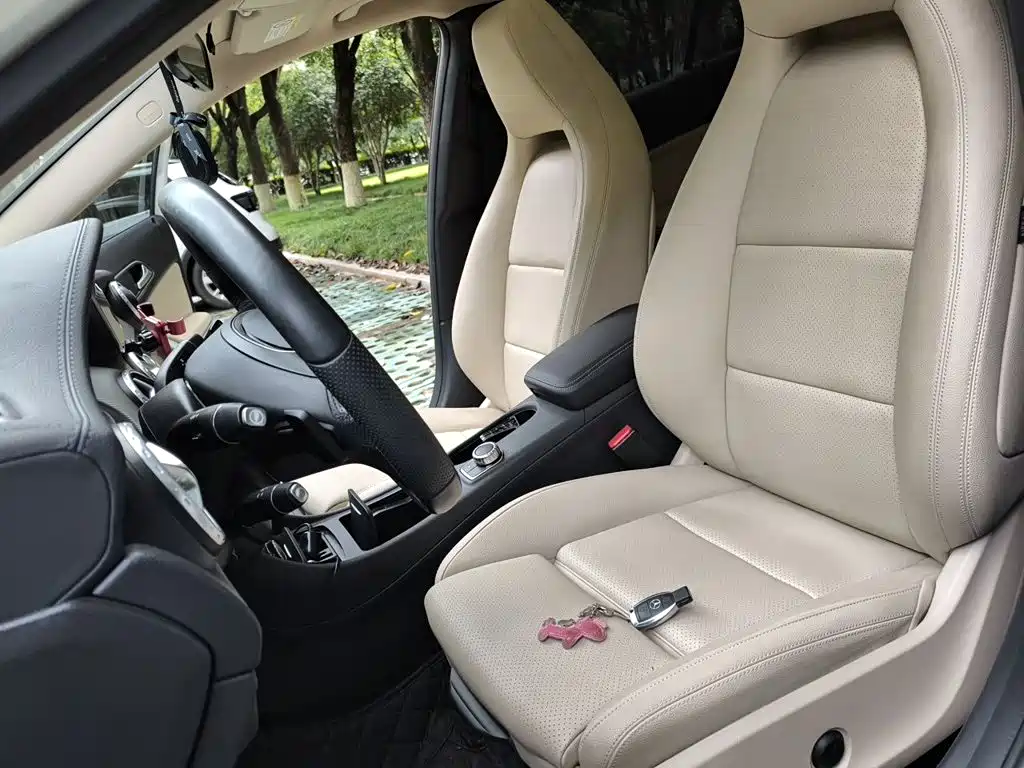Mercedes-Benz GLA — миниатюра 11
