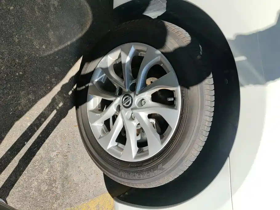 Nissan Sylphy — миниатюра 6