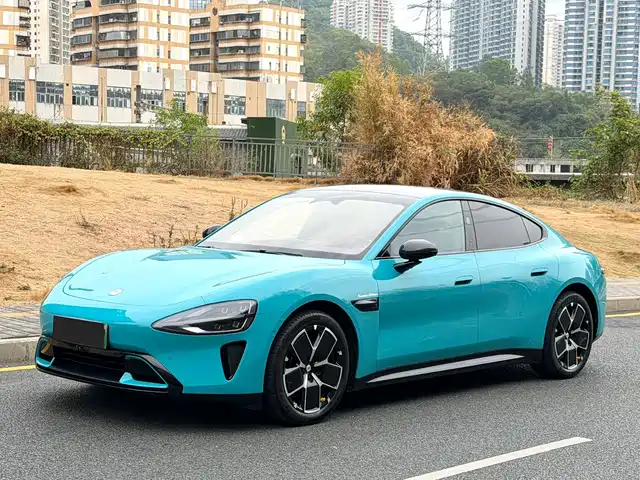 XIAOMI CAR XIAOMI SU7 2024