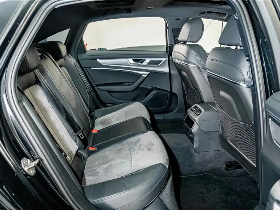 Audi A6L — миниатюра 21