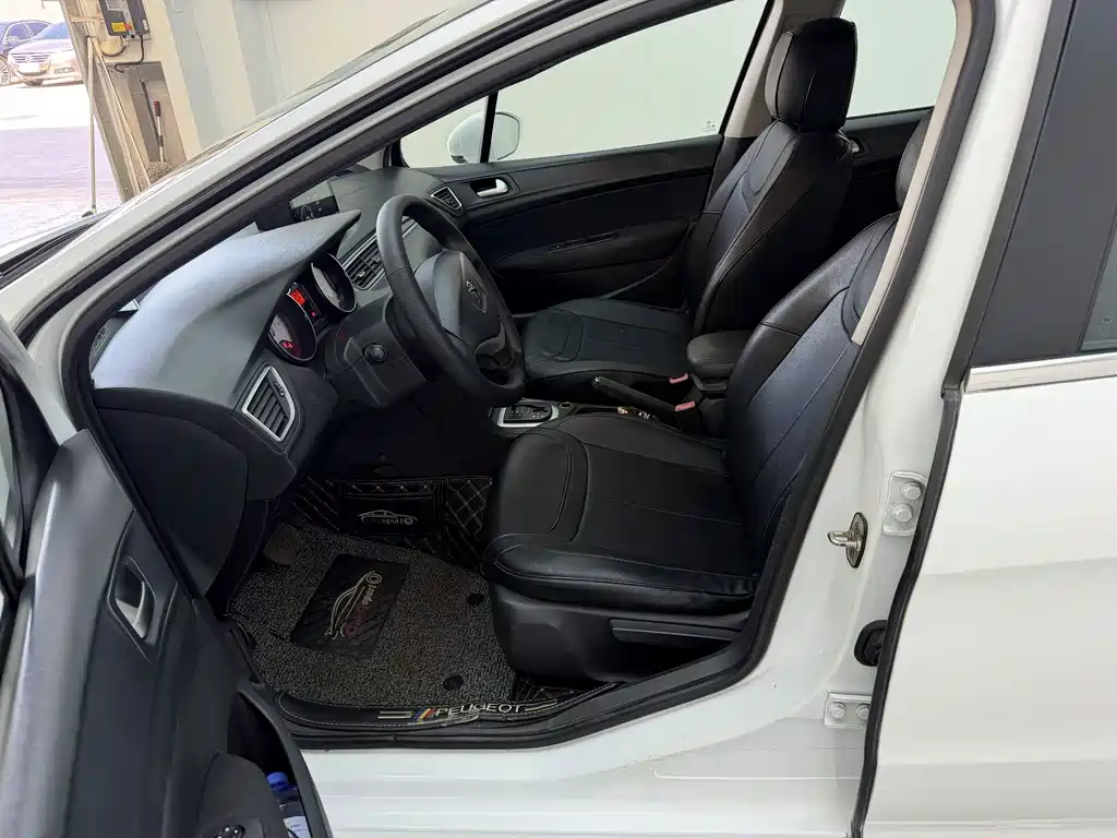 Peugeot 308 — миниатюра 5