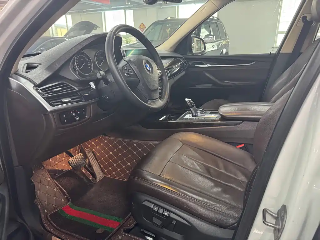 BMW X5 2014 xDrive35i Lead