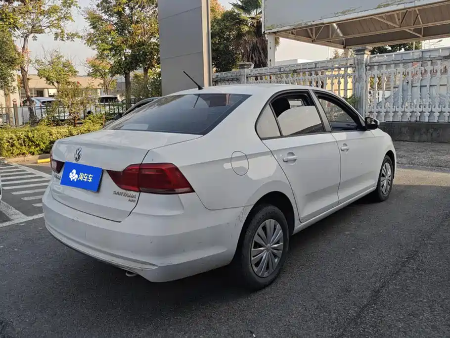 Volkswagen Santana — миниатюра 3