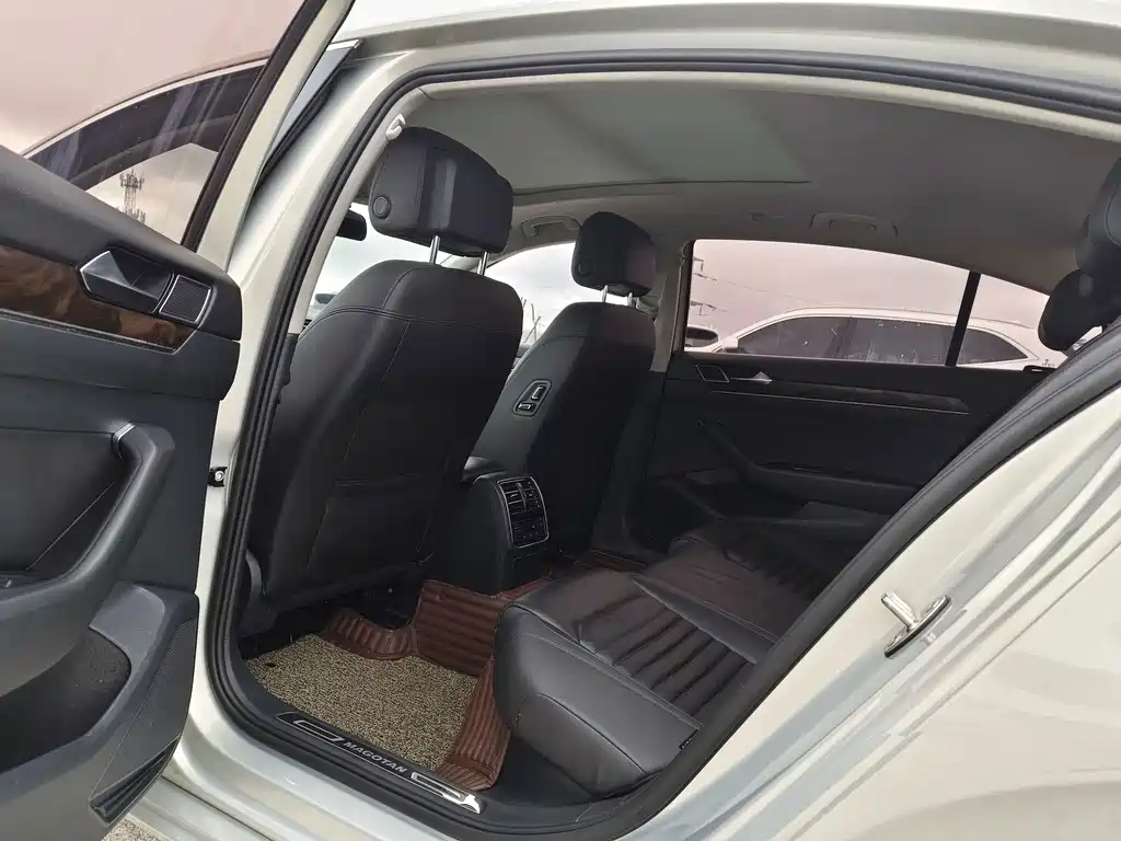 Volkswagen Magotan — миниатюра 8