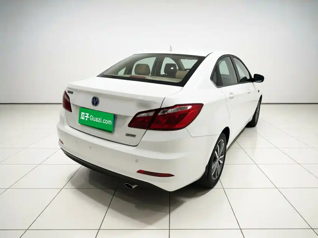 Changan Eado — миниатюра 6