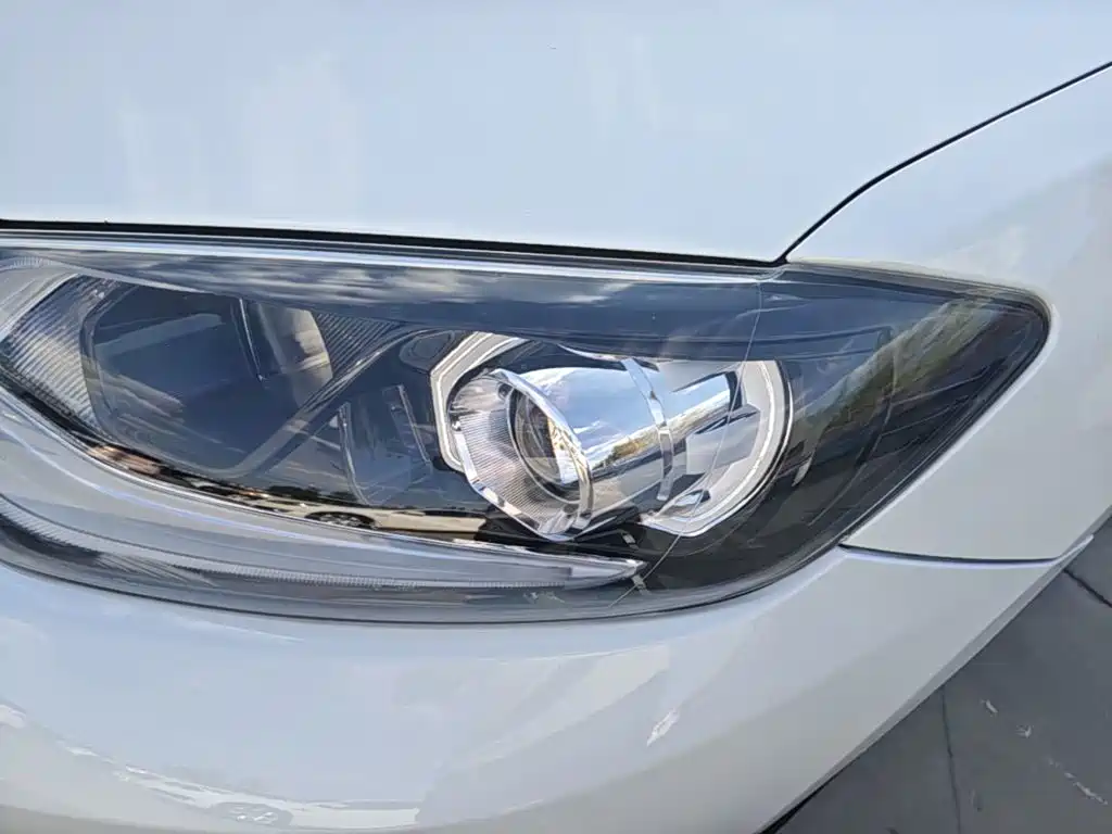 Nissan Tiida — миниатюра 24