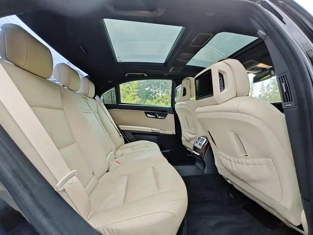 Mercedes-Benz S-Class — миниатюра 13