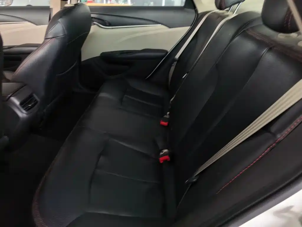 Buick Excelle — миниатюра 17