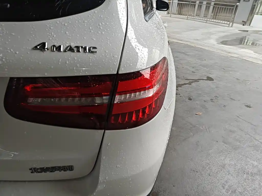 Mercedes-Benz GLC — миниатюра 8