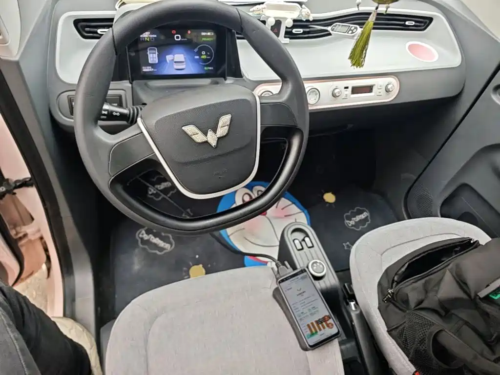 Wuling MINIEV — миниатюра 10