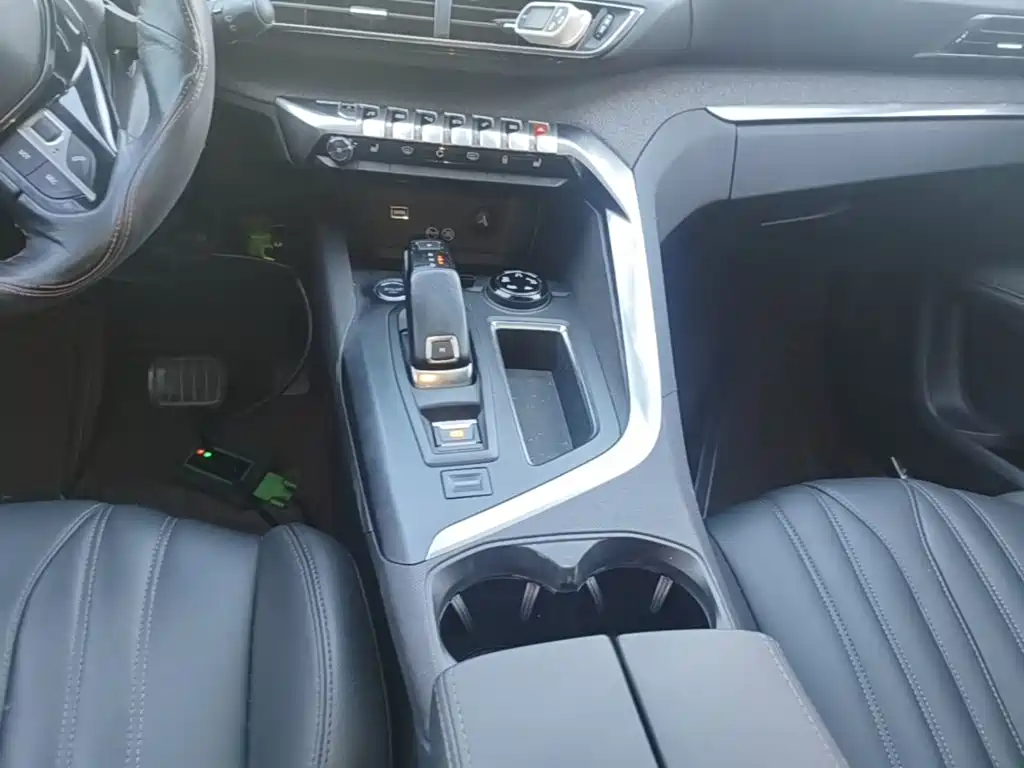 Peugeot 5008 — миниатюра 14