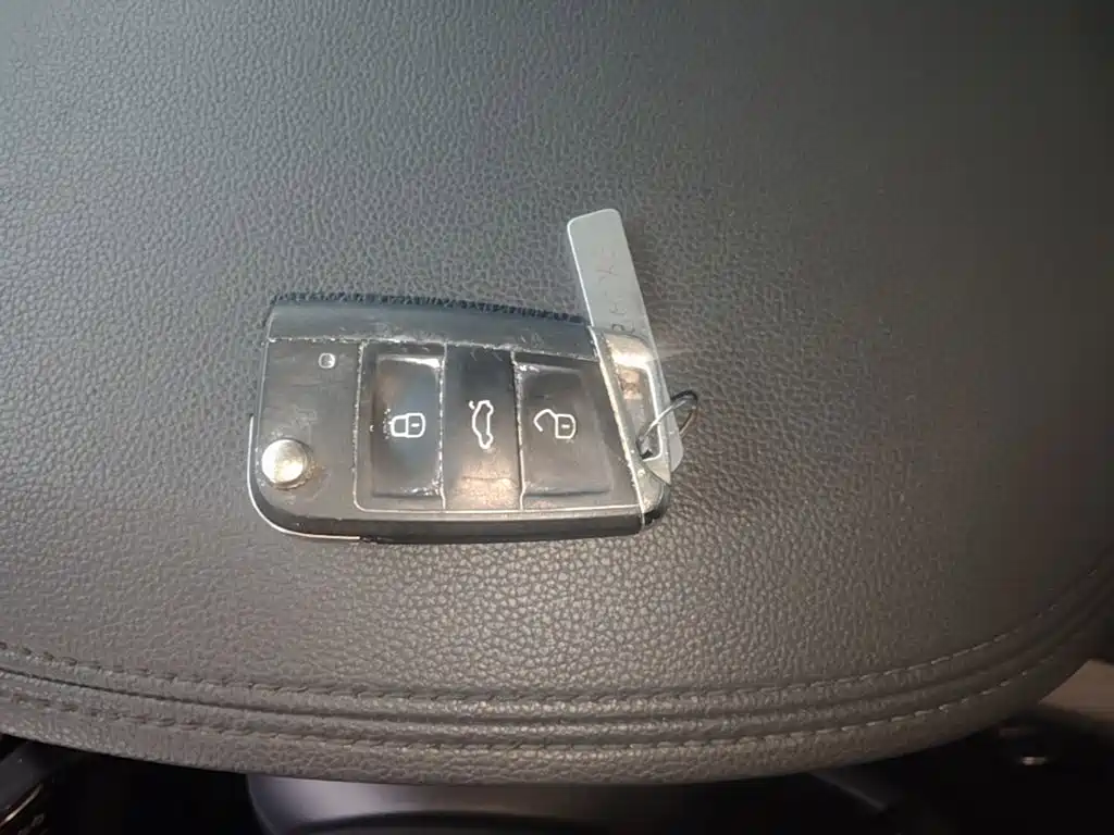 Volkswagen Sagitar — миниатюра 9