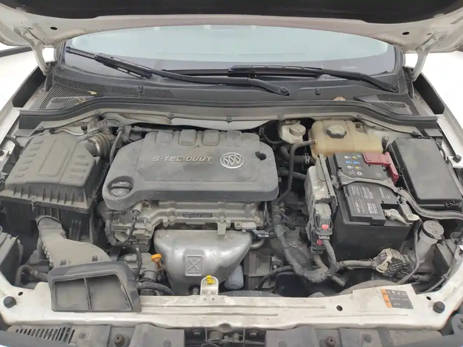 Buick Excelle — миниатюра 10