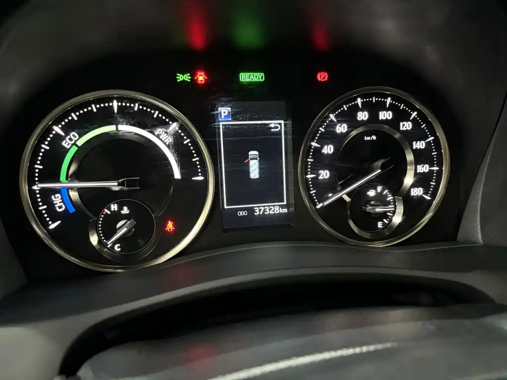 Lexus LM — миниатюра 15