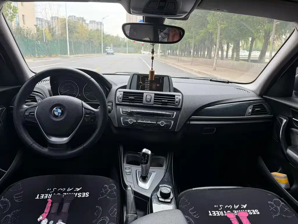 BMW 1 Series (Import) — миниатюра 6