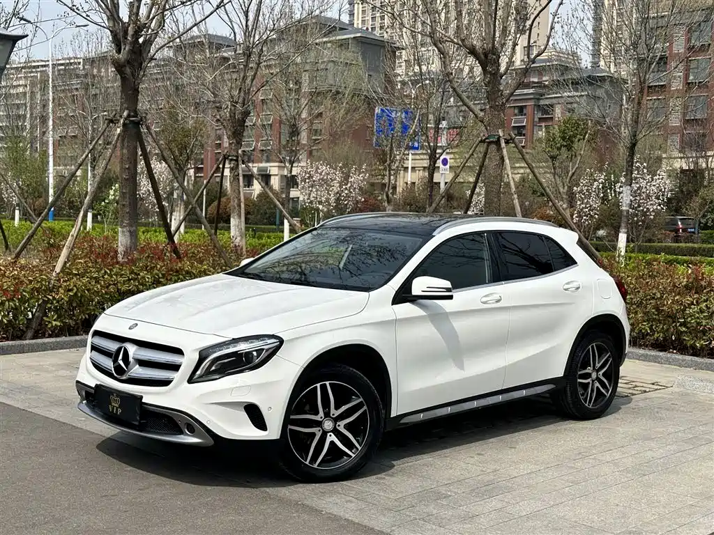 Mercedes-Benz GLA 2017