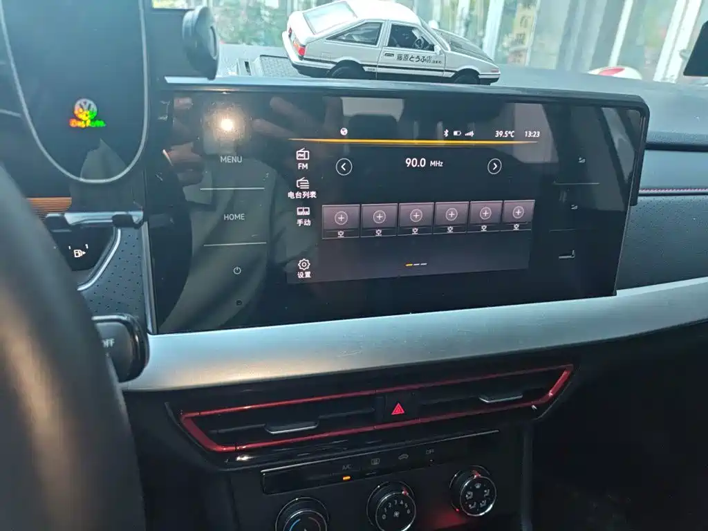 Volkswagen Lavida — миниатюра 6