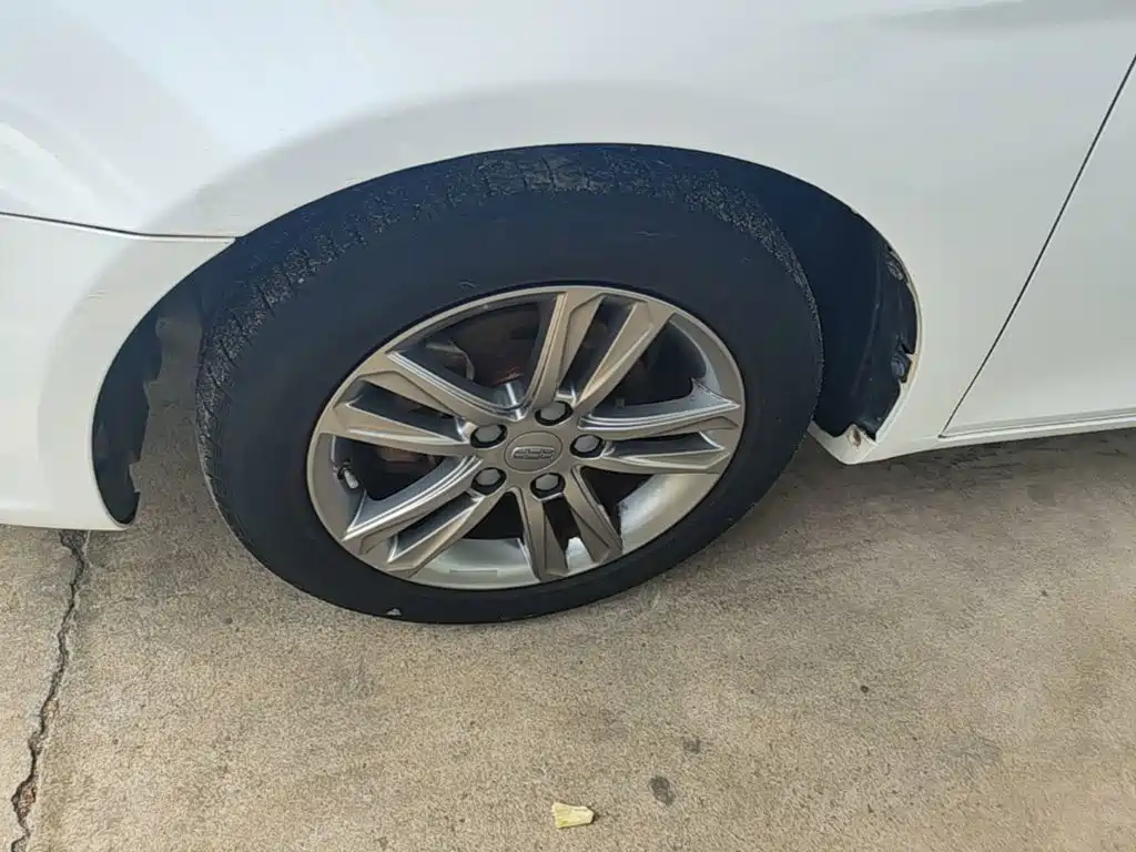 Geely Emgrand — миниатюра 23
