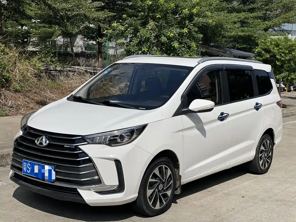 2020 Changan Changxing - zdjęcie 1 z 14
